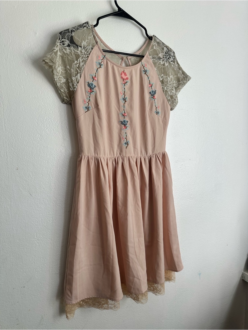 Blush Pink Lace Sleeve Embroidered Mini Dress